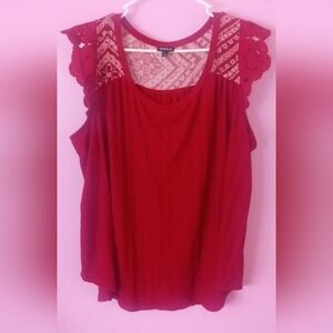 Torrid Sz 1 Red Embroidered Lace Sleeve White Chest Pattern